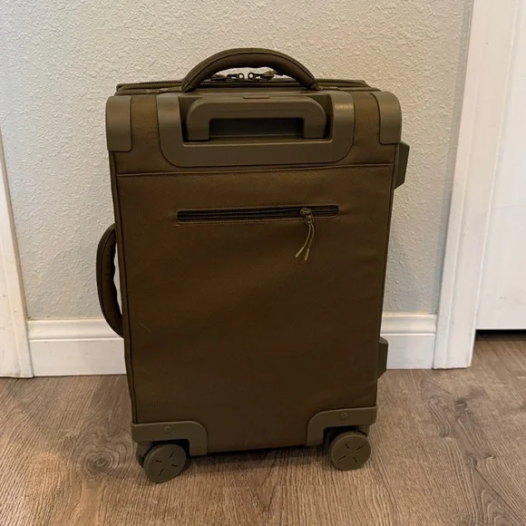 Dagne Dover Seattle Carry-On Luggage Suitcase in Dark Moss (Green) 20.5” (EUC) - Picture 7 of 13